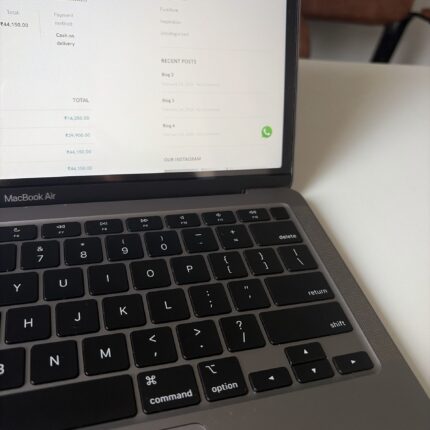Laptop